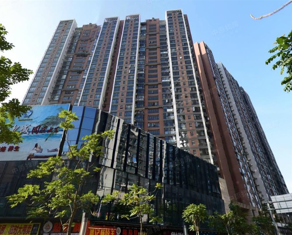 汇龙湾 精装修三房两卫 深高未使用 随时看房