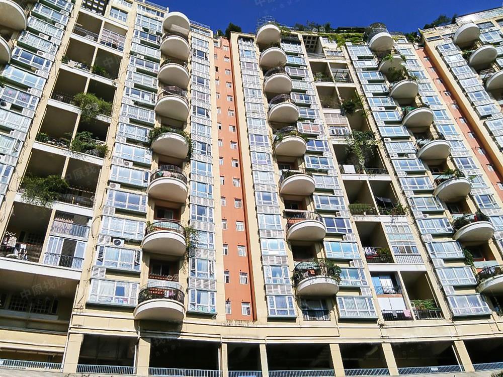 港湾丽都花园【港湾丽都 地铁口物业 配套成熟 精装大三房 诚售 】